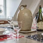 Апартаменты La Venelle Du Bassin