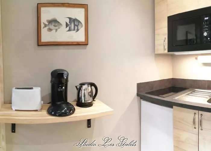 La Venelle Du Bassin *