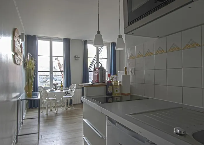 La Venelle Du Bassin דירה *