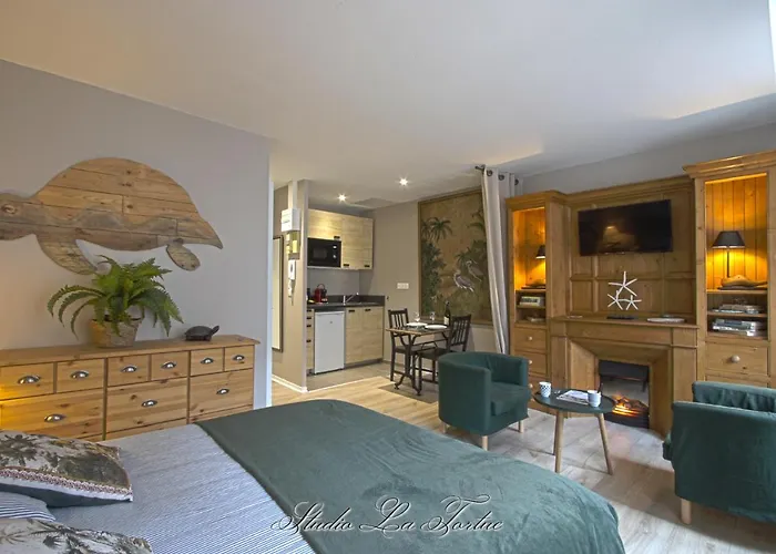 La Venelle Du Bassin * הונפלר