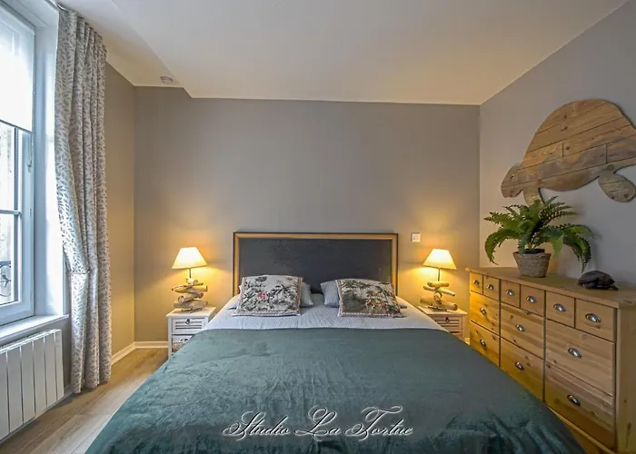 La Venelle Du Bassin הונפלר