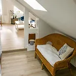 La Venelle Du Bassin Apartamento Honfleur