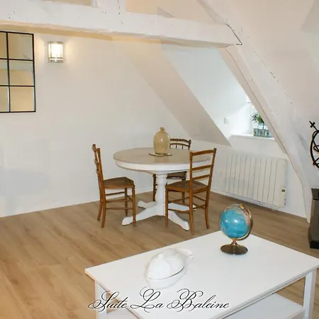 Lägenhet La Venelle Du Bassin *