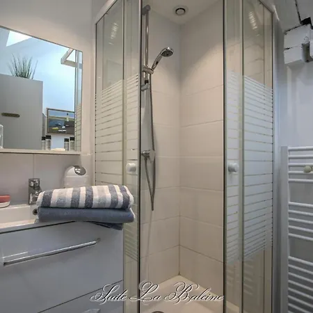 Lägenhet La Venelle Du Bassin